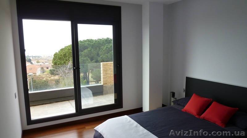 Элитный дуплекс с видом на море и бассейном под Барселоной - <ro>Изображение</ro><ru>Изображение</ru> #7, <ru>Объявление</ru> #1391899