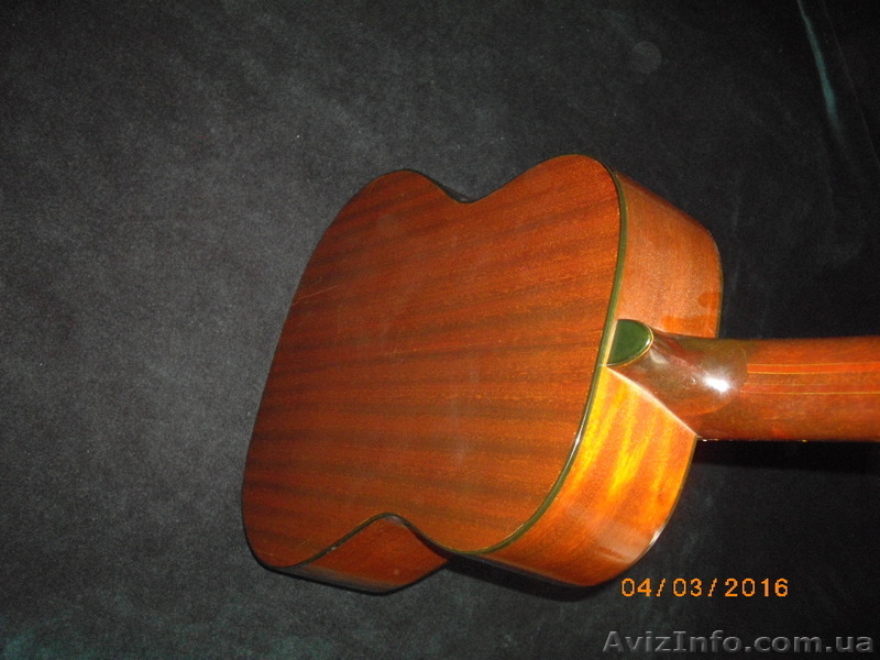 ПРОДАМ немецкую классическую гитару meister Herbert Schaffner 1971 год - <ro>Изображение</ro><ru>Изображение</ru> #4, <ru>Объявление</ru> #1387410