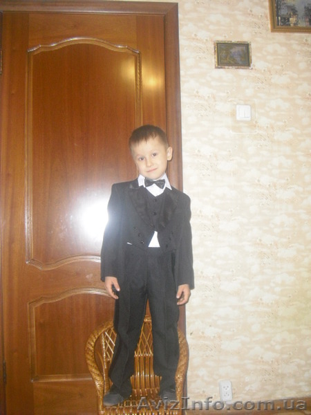 Детские фраки, джентельмен, прокат Троещина, Киев - <ro>Изображение</ro><ru>Изображение</ru> #4, <ru>Объявление</ru> #1419312