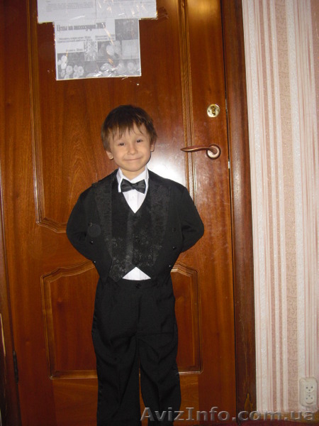 Детские фраки, джентельмен, прокат Троещина, Киев - <ro>Изображение</ro><ru>Изображение</ru> #6, <ru>Объявление</ru> #1419312
