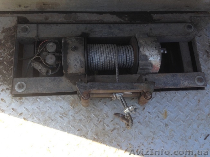 Эвакуатор Mercedes-Benz Vario груз. 512D - <ro>Изображение</ro><ru>Изображение</ru> #3, <ru>Объявление</ru> #1440859