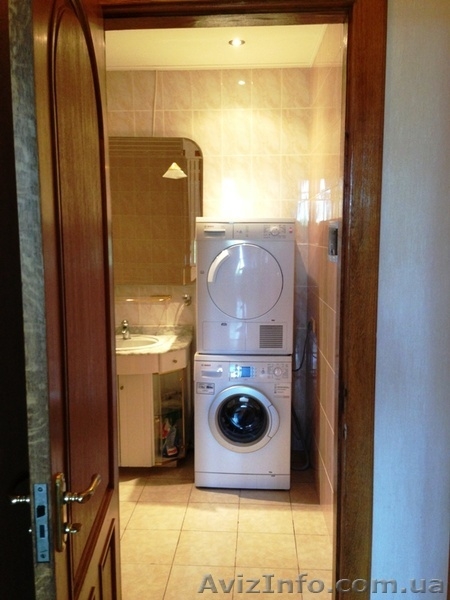 Сдам квартиру 225 м2, Владимирская 61/11, дом купца Мороза, центр, Киев, Крещати - <ro>Изображение</ro><ru>Изображение</ru> #8, <ru>Объявление</ru> #1460236