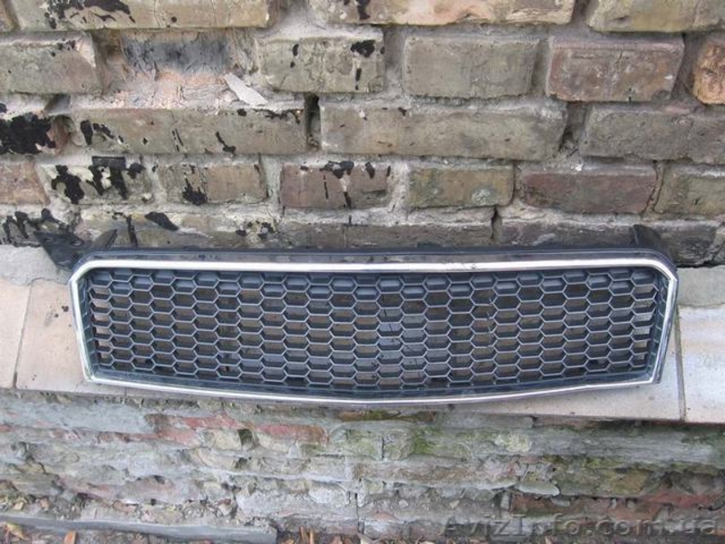 Chevrolet Aveo hb 07-12 решетка радиатора продам продажа продаю - <ro>Изображение</ro><ru>Изображение</ru> #1, <ru>Объявление</ru> #1460374