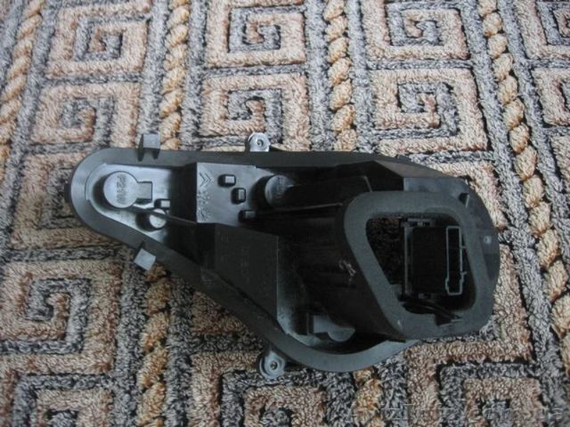 Citroen C 4 11-14 фонарь левый (микросхема) продам продажа продаю - <ro>Изображение</ro><ru>Изображение</ru> #1, <ru>Объявление</ru> #1460412