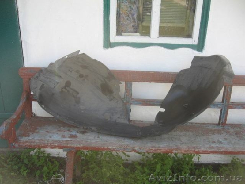 подкрылок подкрыльник локер передний левый 9676736880 - <ro>Изображение</ro><ru>Изображение</ru> #1, <ru>Объявление</ru> #1460408