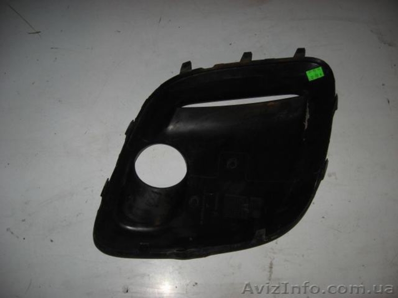  Citroen C1 05-14 заглушка вставка левой противотуманки птф противотуманной фары - <ro>Изображение</ro><ru>Изображение</ru> #2, <ru>Объявление</ru> #1460479