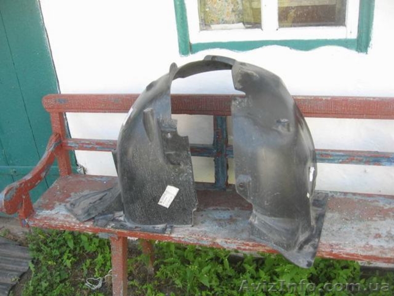 подкрылок подкрыльник локер передний левый 9676736880 - <ro>Изображение</ro><ru>Изображение</ru> #2, <ru>Объявление</ru> #1460408