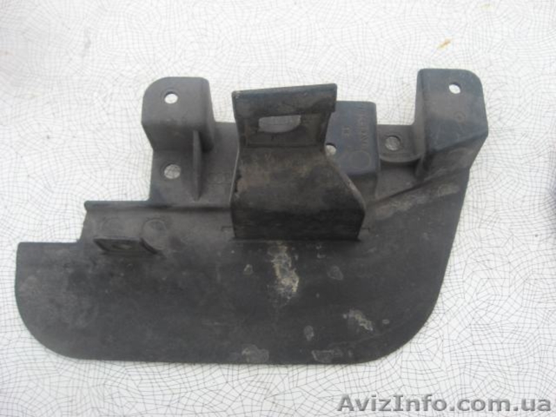 Audi Q7 05-14 Брызговик задний левый 4L0854815 - <ro>Изображение</ro><ru>Изображение</ru> #2, <ru>Объявление</ru> #1460404