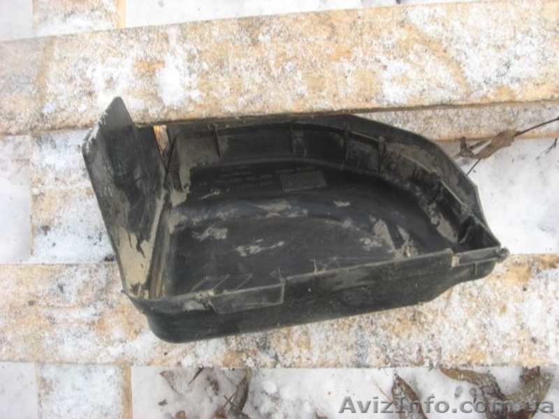 Citroen Berlingo 08-12 Крышка блока предохранителей верхняя 9658418180 - <ro>Изображение</ro><ru>Изображение</ru> #2, <ru>Объявление</ru> #1460382