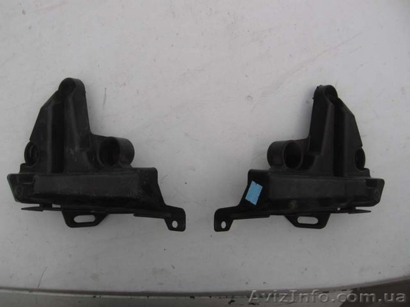 Citroen C4 10-13 hb кронштейн дежатель крепение заднего бампера 9671246480 - <ro>Изображение</ro><ru>Изображение</ru> #2, <ru>Объявление</ru> #1460403