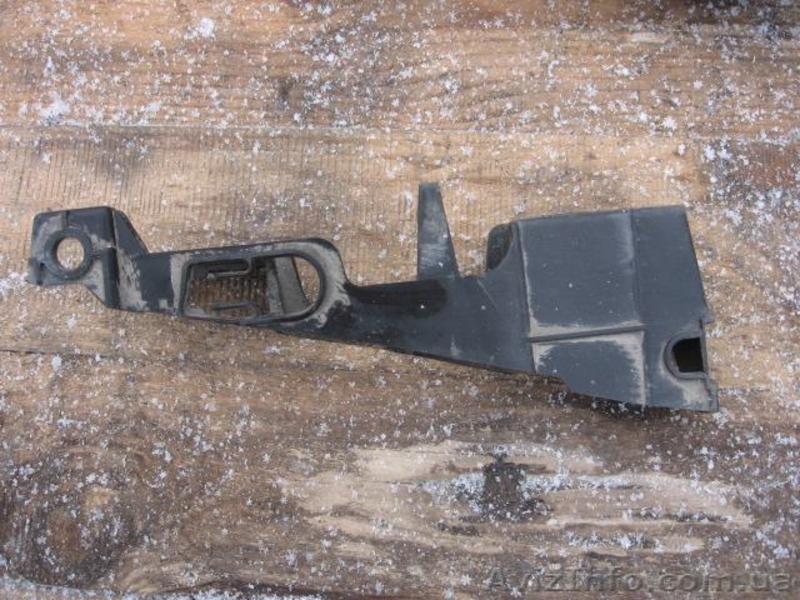 Citroen C4 04-09 кронштейн заднего бампера правый 9652507380 . - <ro>Изображение</ro><ru>Изображение</ru> #2, <ru>Объявление</ru> #1460363