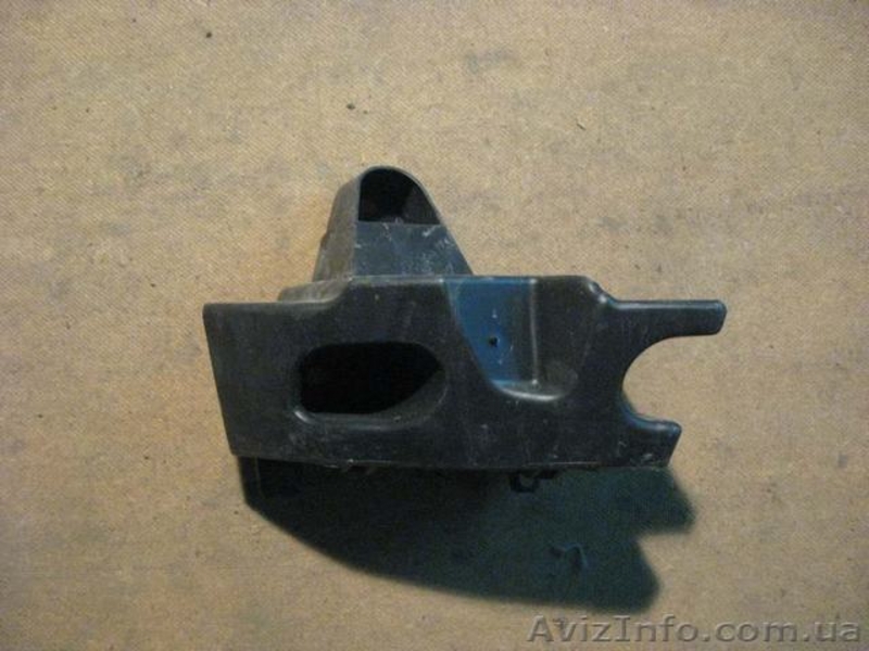 Citroen C4 04-10 Coupe кронштейн крепление держатель заднего бампера правый 9650 - <ro>Изображение</ro><ru>Изображение</ru> #1, <ru>Объявление</ru> #1460401