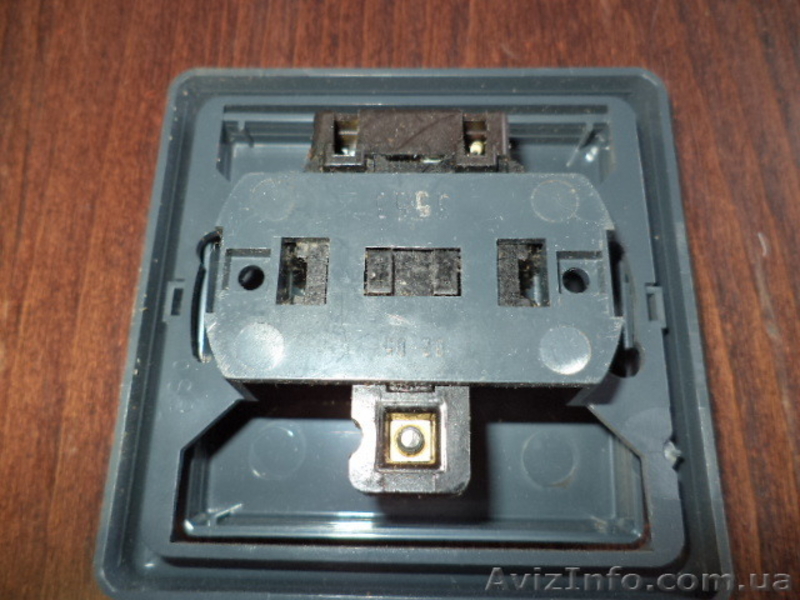 Продам Выключатели и розетки - <ro>Изображение</ro><ru>Изображение</ru> #1, <ru>Объявление</ru> #1471645