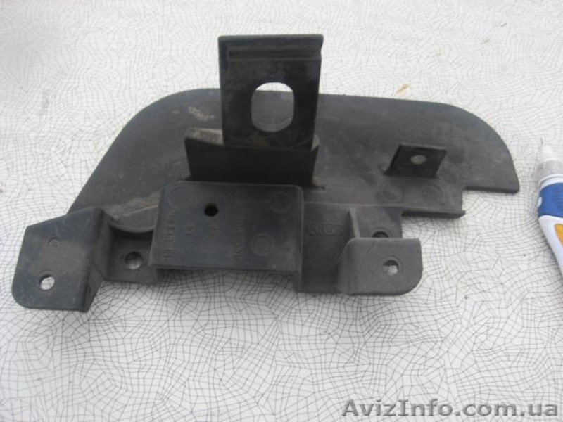 Audi Q7 05-14 Брызговик задний левый 4L0854815 - <ro>Изображение</ro><ru>Изображение</ru> #3, <ru>Объявление</ru> #1460404