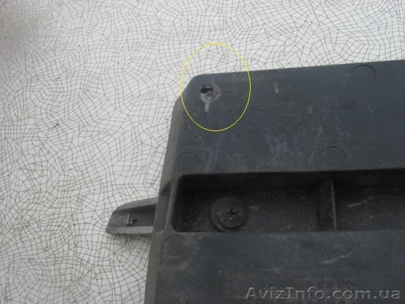 Chevrolet Aveo T250 Рамка заглушка накладка вставка противотуманной фары правая  - <ro>Изображение</ro><ru>Изображение</ru> #5, <ru>Объявление</ru> #1460384