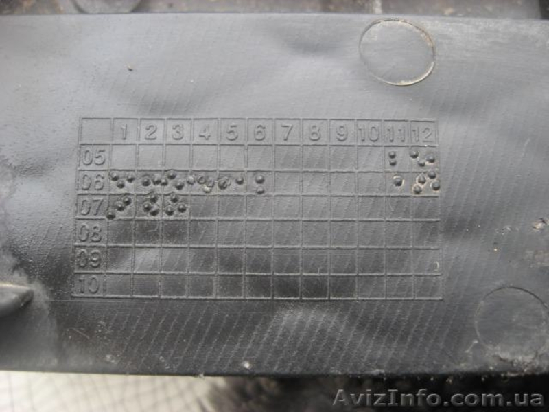 Chevrolet Aveo T250 Рамка заглушка накладка вставка противотуманной фары правая  - <ro>Изображение</ro><ru>Изображение</ru> #6, <ru>Объявление</ru> #1460384