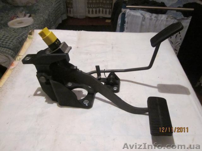 Chevrolet Lacetti 03-12 педали газа и тормоза - <ro>Изображение</ro><ru>Изображение</ru> #4, <ru>Объявление</ru> #1460366