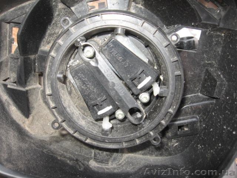 Citroen C4 10-14  зеркало левое A050448 12703200 12703630 - <ro>Изображение</ro><ru>Изображение</ru> #3, <ru>Объявление</ru> #1460399