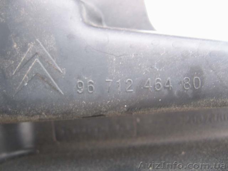 Citroen C4 10-13 hb кронштейн дежатель крепение заднего бампера 9671246480 - <ro>Изображение</ro><ru>Изображение</ru> #3, <ru>Объявление</ru> #1460403