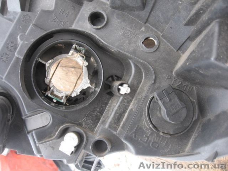 Citroen C1 05-08 фара правая 81110-0H090 - <ro>Изображение</ro><ru>Изображение</ru> #3, <ru>Объявление</ru> #1460418