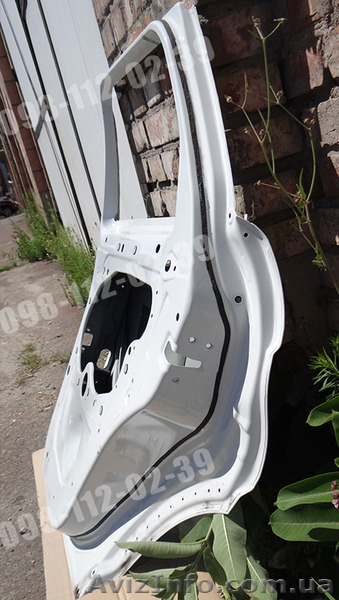 Дверь Задняя правая Range Rover evoque Рендж Ровер Евог - <ro>Изображение</ro><ru>Изображение</ru> #1, <ru>Объявление</ru> #1476684