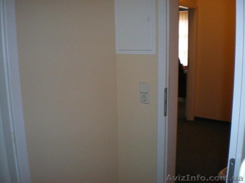 ФРГ, 3-комнатная квартира в пригороде красивого Лейпцига - <ro>Изображение</ro><ru>Изображение</ru> #6, <ru>Объявление</ru> #1468495