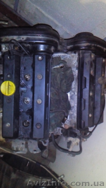 Клапанные крышки опель омега б 2.5-3.0 V6 - <ro>Изображение</ro><ru>Изображение</ru> #1, <ru>Объявление</ru> #1511548