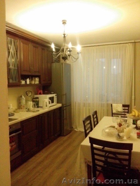 Продается 3 ком кв Ахматова 3 горячее предложение без комиссии - <ro>Изображение</ro><ru>Изображение</ru> #1, <ru>Объявление</ru> #1528030