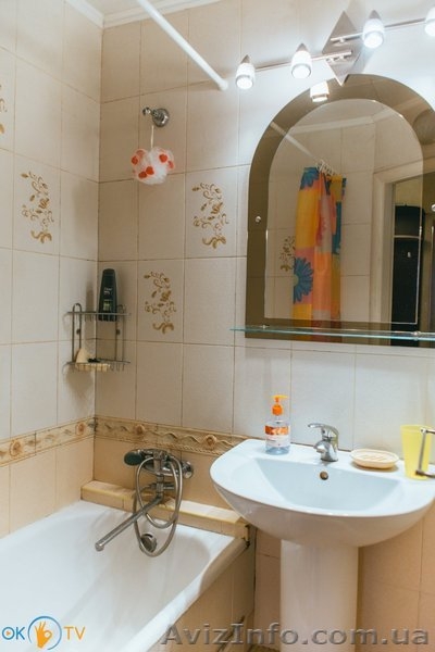 Посуточно в Киеве, 4-х комнатная, центр, хозяин без посредников. - <ro>Изображение</ro><ru>Изображение</ru> #7, <ru>Объявление</ru> #167245