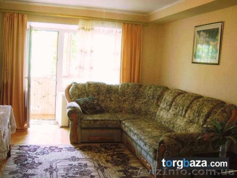 Посуточно. 4-хкомнатеная.(От хозяев)  Центр. 3 спальни. Все есть. - <ro>Изображение</ro><ru>Изображение</ru> #6, <ru>Объявление</ru> #216574