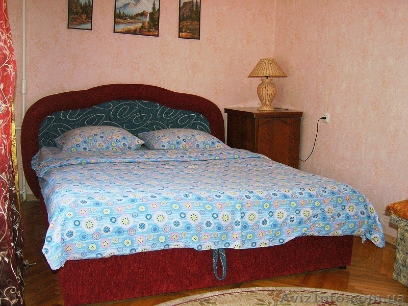 Посуточно. 4-хкомнатеная.(От хозяев)  Центр. 3 спальни. Все есть. - <ro>Изображение</ro><ru>Изображение</ru> #5, <ru>Объявление</ru> #216574