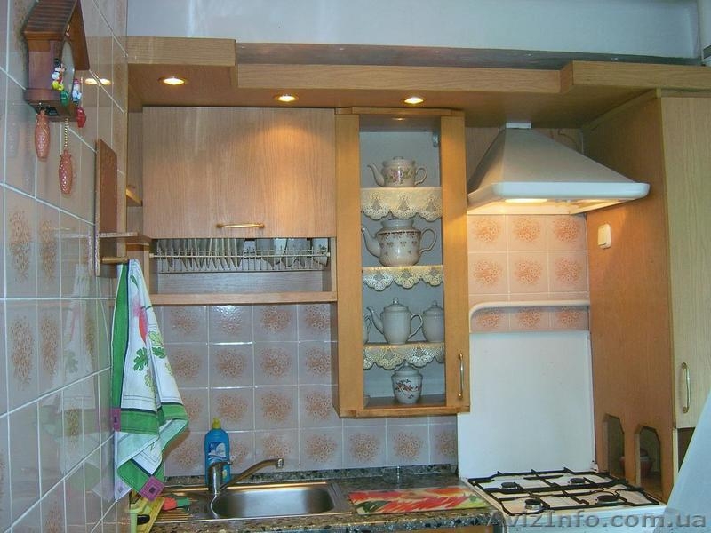 Посуточно. 4-хкомнатеная.(От хозяев)  Центр. 3 спальни. Все есть. - <ro>Изображение</ro><ru>Изображение</ru> #9, <ru>Объявление</ru> #216574