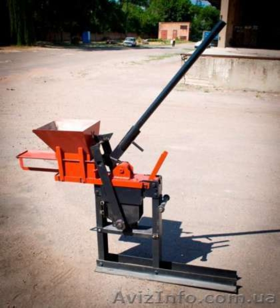 Ручной станок для производства Лего-кирпича  - <ro>Изображение</ro><ru>Изображение</ru> #1, <ru>Объявление</ru> #1578926