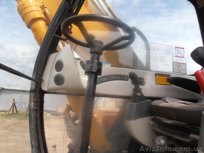 Продаем колесный экскаватор JCB JC 175W, 0,9 м3, 2002 г.в. - <ro>Изображение</ro><ru>Изображение</ru> #9, <ru>Объявление</ru> #1582703