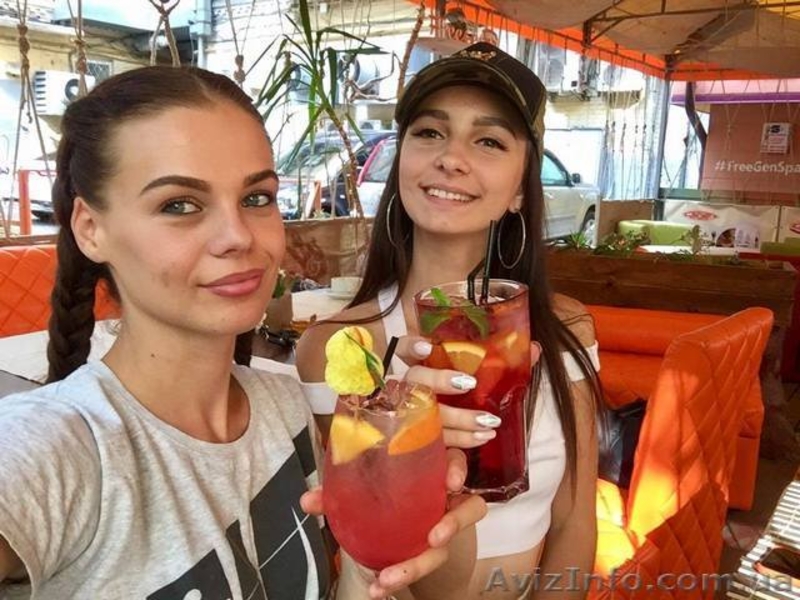 Празднование Нового Года в Кафе (Центр Киева) - <ro>Изображение</ro><ru>Изображение</ru> #2, <ru>Объявление</ru> #1599810