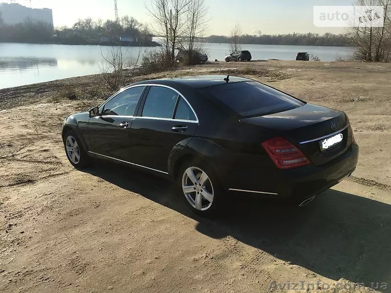 Продам Mercedes-Benz S 500, 2010 года - <ro>Изображение</ro><ru>Изображение</ru> #3, <ru>Объявление</ru> #1596367
