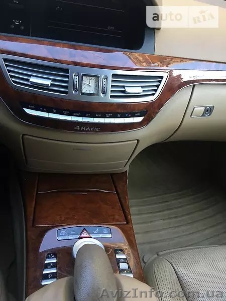 Продам Mercedes-Benz S 500, 2010 года - <ro>Изображение</ro><ru>Изображение</ru> #7, <ru>Объявление</ru> #1596367
