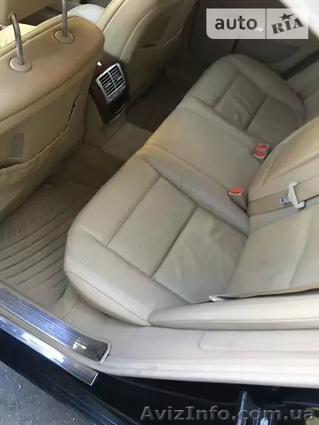 Продам Mercedes-Benz S 500, 2010 года - <ro>Изображение</ro><ru>Изображение</ru> #8, <ru>Объявление</ru> #1596367