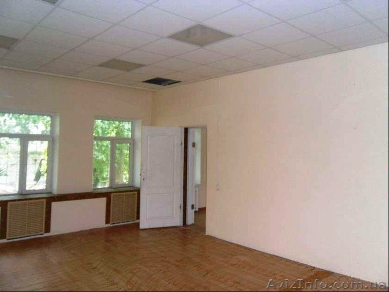 Двухэтажное нежилое здание в центре, Печерский район. - <ro>Изображение</ro><ru>Изображение</ru> #3, <ru>Объявление</ru> #1618983