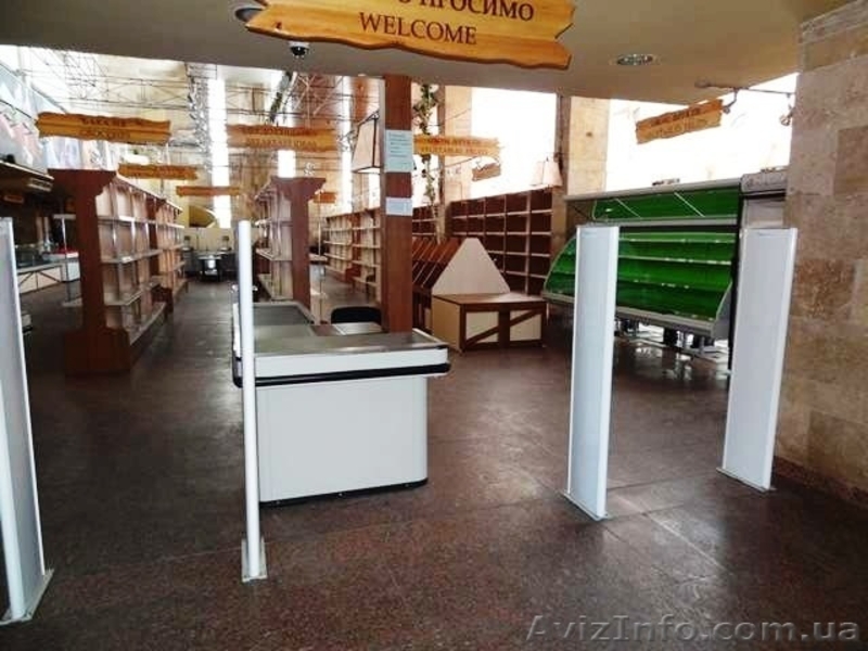 В центре Киева. Отдельно-стоящее торгово-офисное здание. - <ro>Изображение</ro><ru>Изображение</ru> #5, <ru>Объявление</ru> #1618989