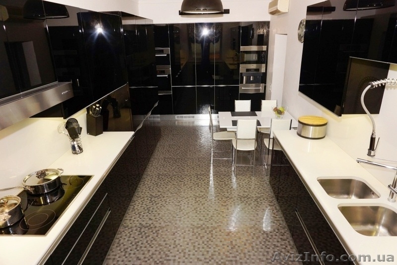 Великолепная усадьба состоящую из 2-х домов в Киеве. - <ro>Изображение</ro><ru>Изображение</ru> #5, <ru>Объявление</ru> #1618965