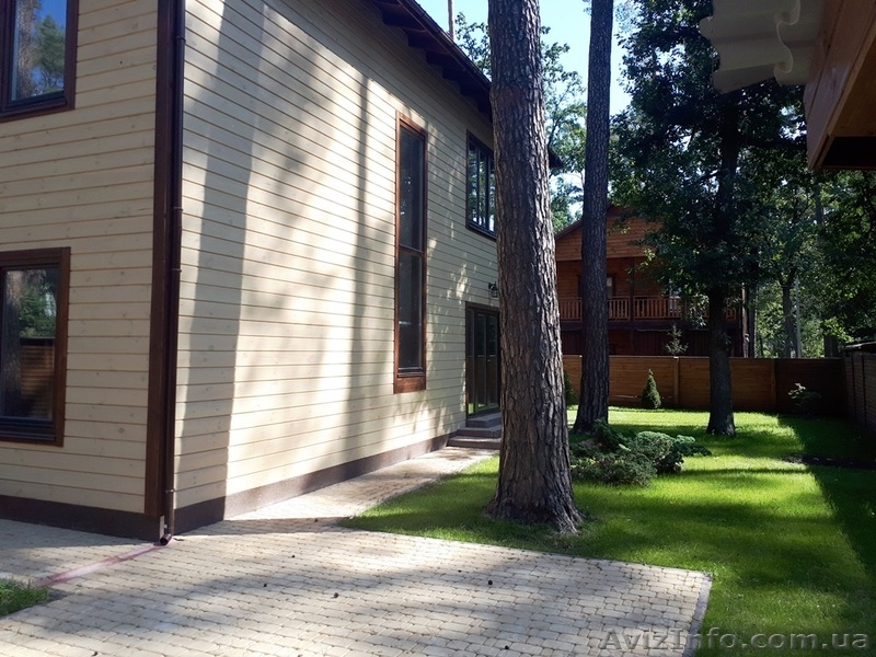 Деревянный дом в лесной части города Буча. - <ro>Изображение</ro><ru>Изображение</ru> #1, <ru>Объявление</ru> #1637919