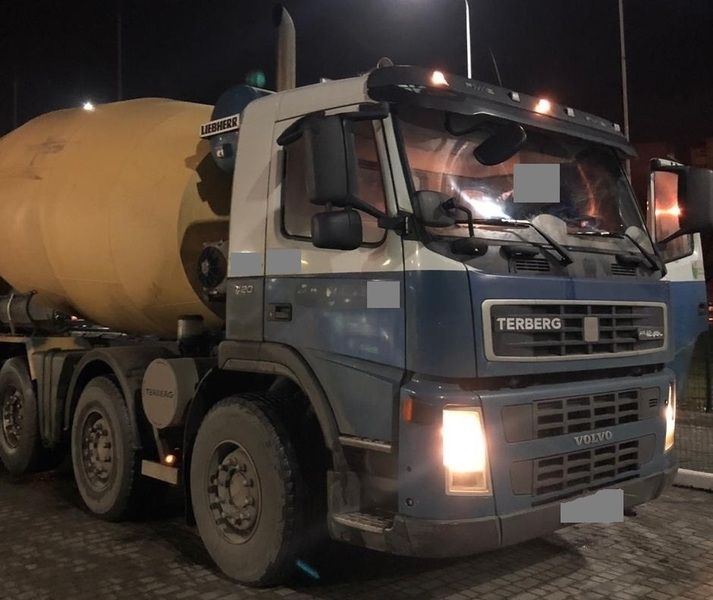 Продаем автобетоносмеситель LIEBHERR HTM 1504, 15 м3, 2018 г.в. - <ro>Изображение</ro><ru>Изображение</ru> #3, <ru>Объявление</ru> #1649731