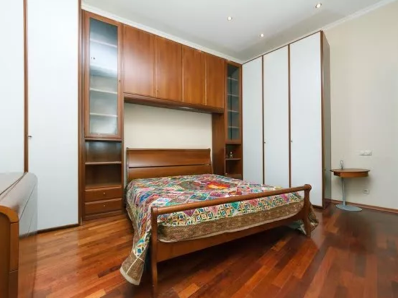 Не Упусти Свой Шанс! Продажа 3к квартиры Центр Киев Б.Житомирская 21 - <ro>Изображение</ro><ru>Изображение</ru> #4, <ru>Объявление</ru> #1653238