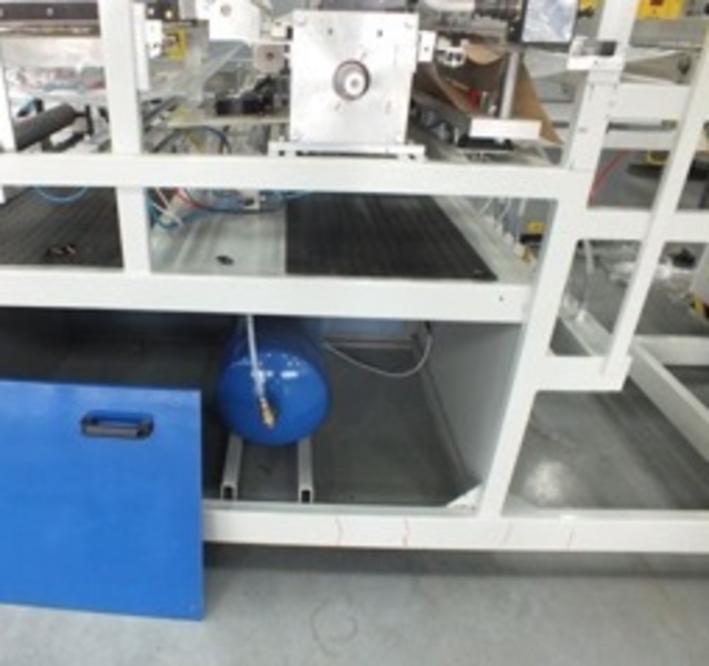  Автоматическая машина для сварки пленки ПA/ПE - <ro>Изображение</ro><ru>Изображение</ru> #2, <ru>Объявление</ru> #1651720