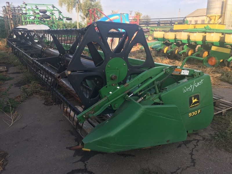 Жатка John Deere 930 F ;2000г.в.хорошее состояние - <ro>Изображение</ro><ru>Изображение</ru> #1, <ru>Объявление</ru> #1655110
