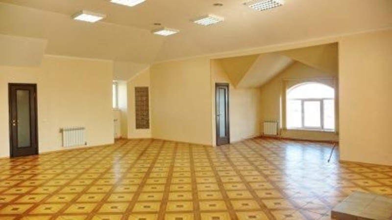 Продам здание 550м.кв. Окружная. Фасад. Владелец - <ro>Изображение</ro><ru>Изображение</ru> #4, <ru>Объявление</ru> #1655987