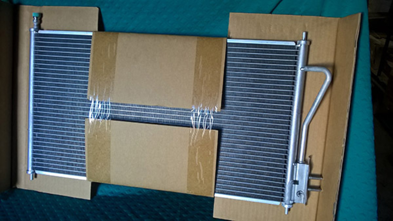 Радиатор кондиционера FORD Focus c 1998 до 2004 г.в. - <ro>Изображение</ro><ru>Изображение</ru> #3, <ru>Объявление</ru> #1657334