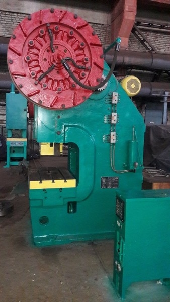 Продам пресс  кривошипный мод.  К 2130C  ус 100 тн   - <ro>Изображение</ro><ru>Изображение</ru> #1, <ru>Объявление</ru> #1665475