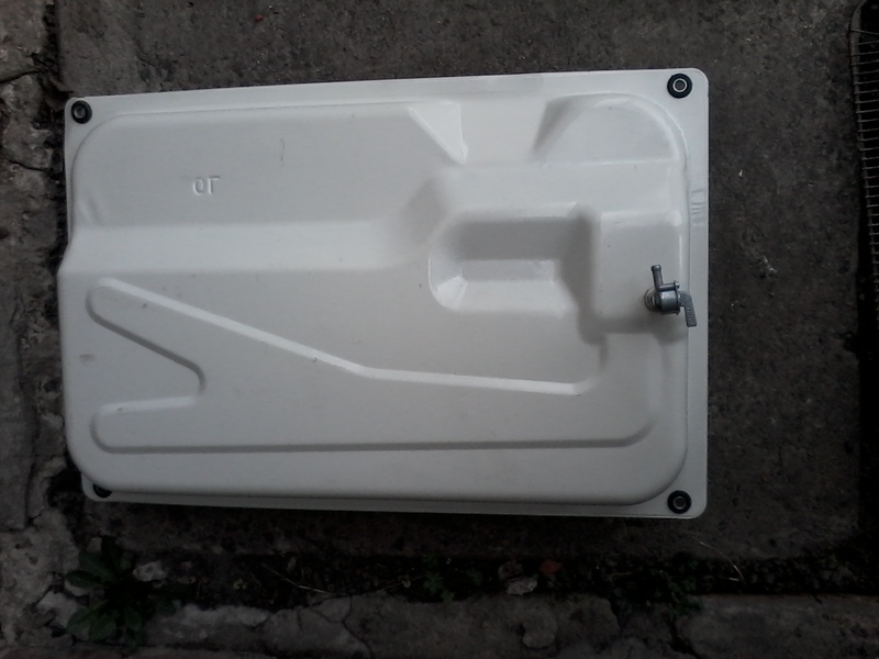 Продаю универсальный топливный бак 10 литров . - <ro>Изображение</ro><ru>Изображение</ru> #2, <ru>Объявление</ru> #1678400